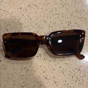 Princess Polly Tortoise Shell Sunglasses
